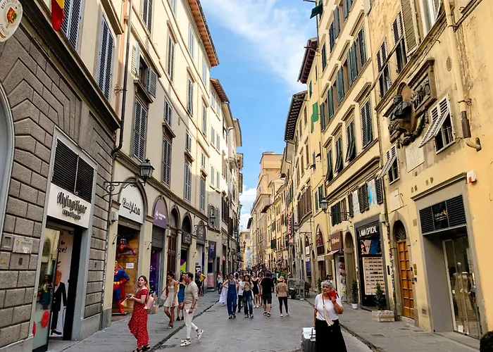 The Duomo exclusive -43 passi dal Duomo-